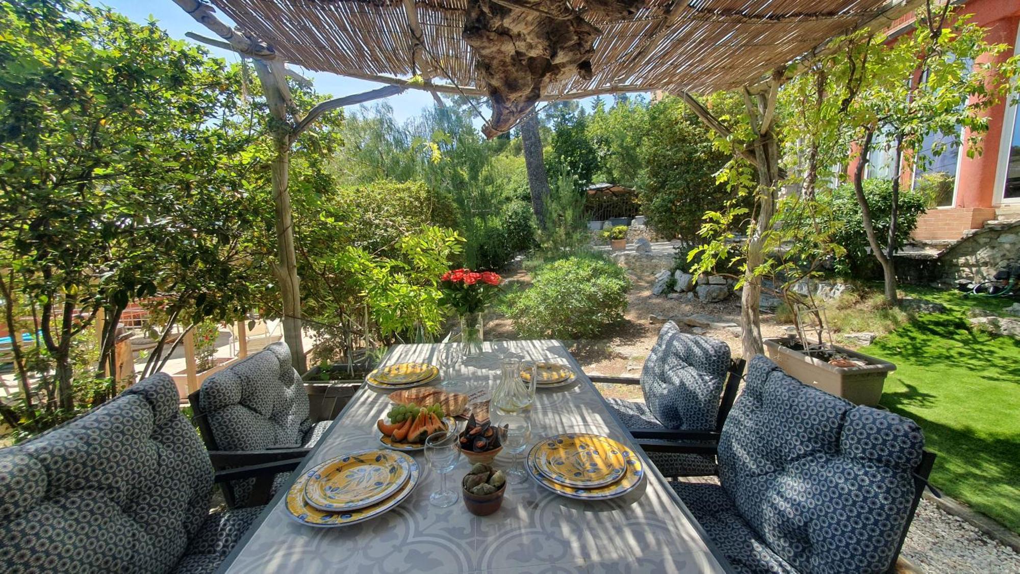 Appartements Avec Jardin Dans Villa Rocaille Cassis Exterior photo