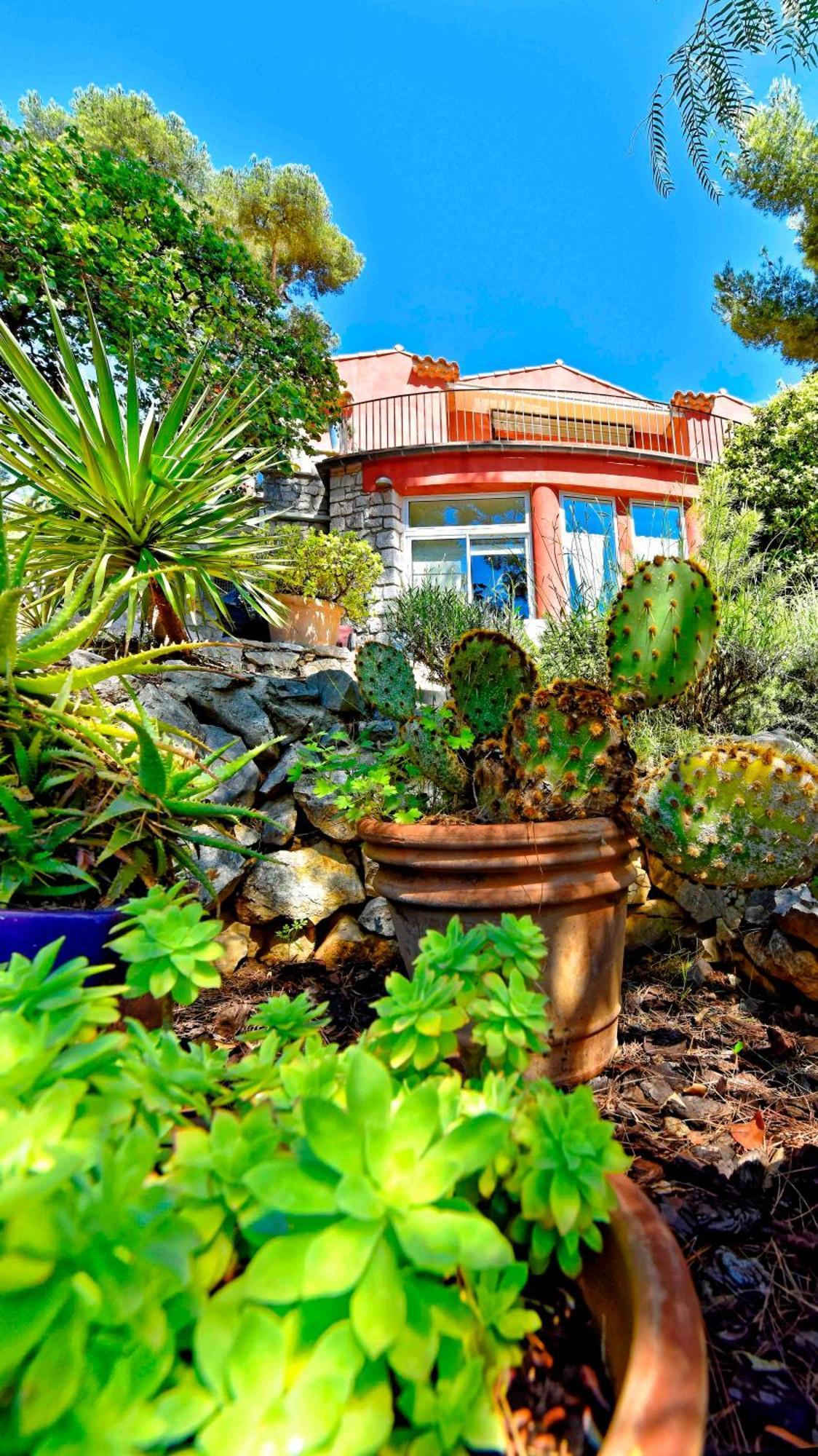 Appartements Avec Jardin Dans Villa Rocaille Cassis Exterior photo